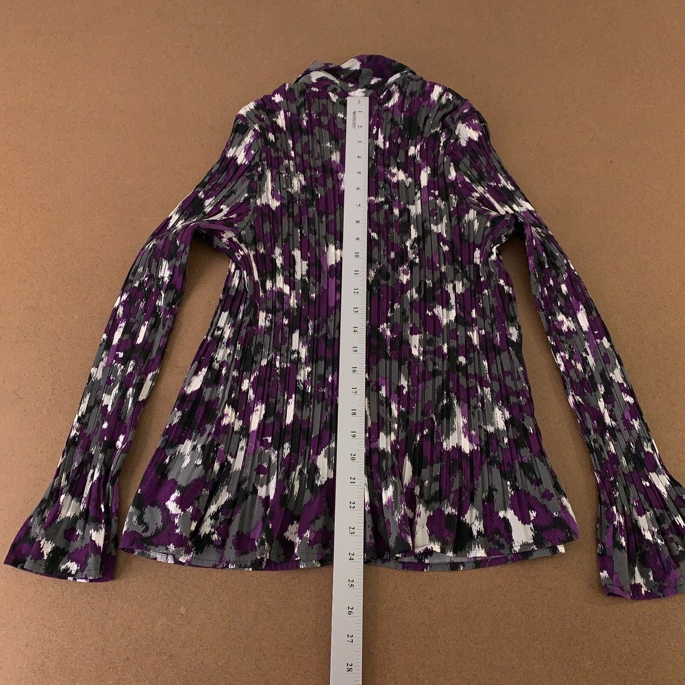 Apt 9 Women's Petite XL Black Plim Print Long Bell Sleeve Button Front Blouse - Picture 7 of 8